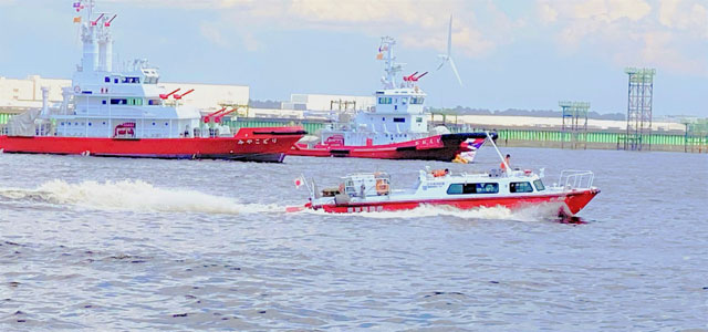 P6 3 東京消防庁消防艇 - 「東京国際消防防災展2023」リポート