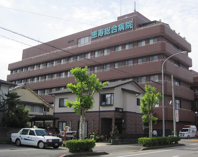 P3 3 恵寿総合病院（石川県七尾市の民間大規模病院／Wikipediaより） - 「能登の奇跡」―“免震”でフル稼働、<br>恵寿総合病院