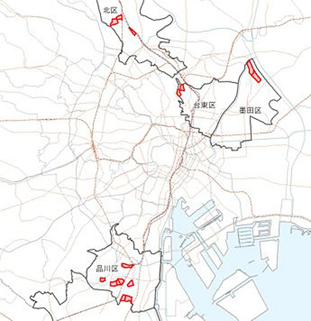 国交省『首都圏白書』より<br>「防災力の強化」 P2 4a 地震時等に著しく危険な密集市街地の位置図/東京都 - 国交省『首都圏白書』より<br>「防災力の強化」