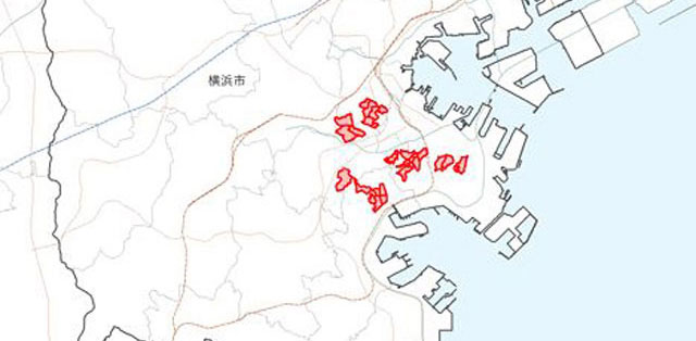 国交省『首都圏白書』より<br>「防災力の強化」 P2 4b 地震時等に著しく危険な密集市街地の位置図/神奈川県 - 国交省『首都圏白書』より<br>「防災力の強化」