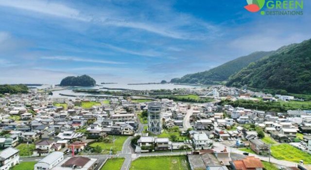 旅して学ぶ防災=「防災ツーリズム」 P1 Green Destinations 2025「TOP100」に選出された高知県黒潮町の遠望 640x350 - 旅して学ぶ防災=「防災ツーリズム」